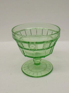 Jeannette Depression Glass Green DORIC 3 1/2 Inch Footed Sherbet Dish